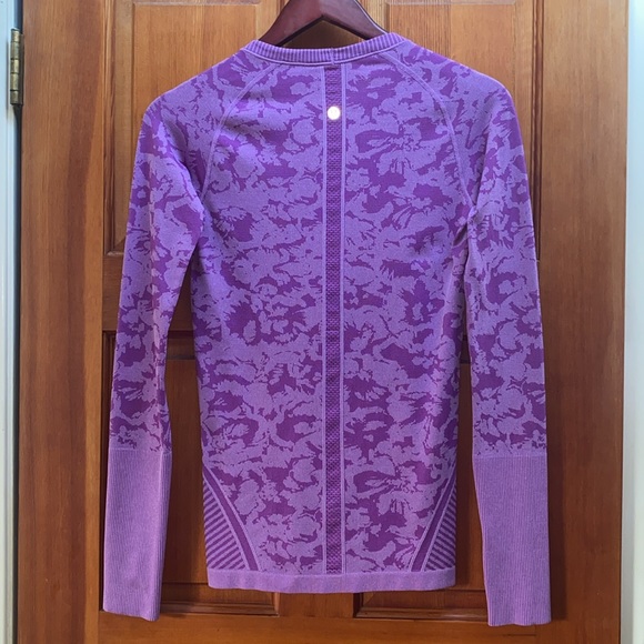 Lululemon thumbholes size 6 - Picture 14 of 17